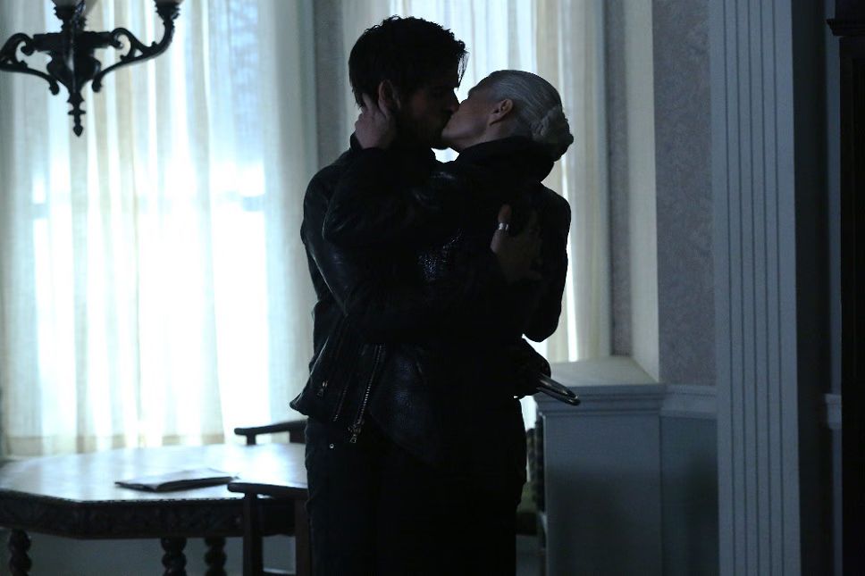'Once Upon A Time' Review: 'Birth' and 'The Bear King' Are Emotional, Twist-Filled