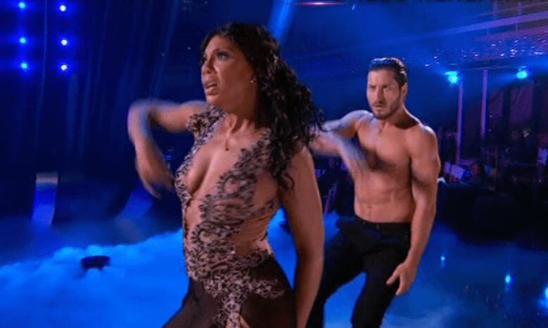 Tamar Braxton and Val Chmerkovskiy dance Contemporary