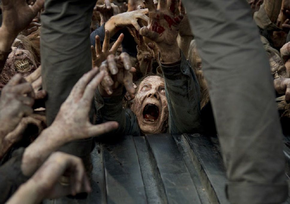 'The Walking Dead' Midseason Finale Review 'Start To Finish' Is a Different Kind of Bloodbath