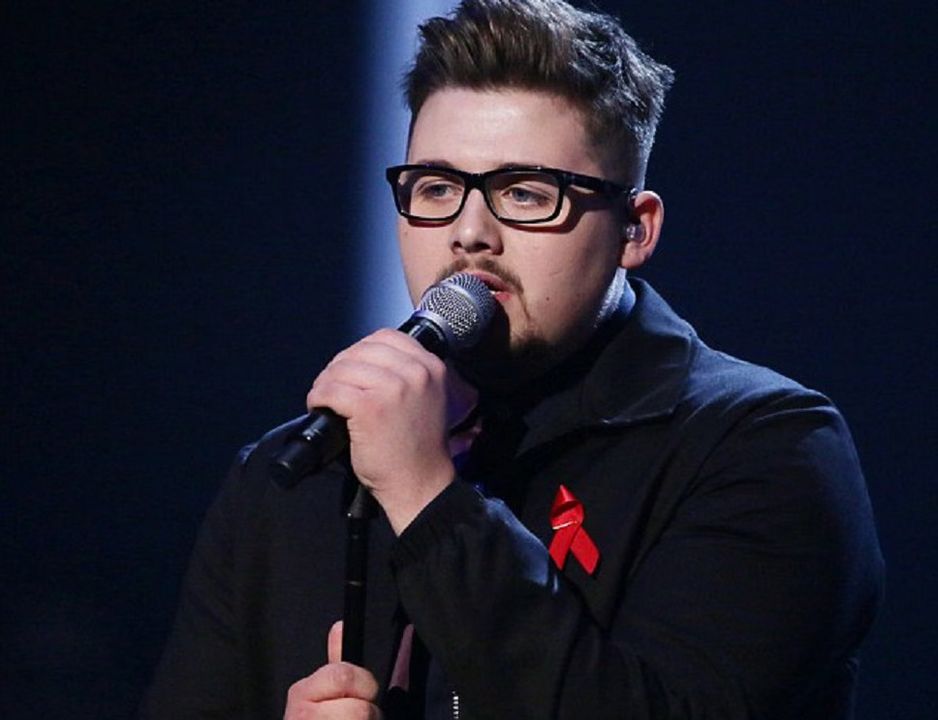 The X Factor UK 2015 Recap Che Chesterman Botches Lyrics to 'Hello' on Jukebox Week (VIDEO)