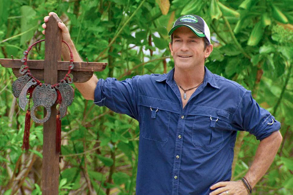 CBS Releases Midseason Schedule for 2016: 'Survivor', 'Amazing Race', 'People's Choice Awards', More
