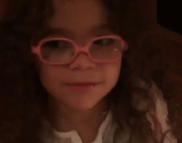 Mariah Carey's Dem Babies Are Having An Amazing Christmas 2015 (VIDEO)