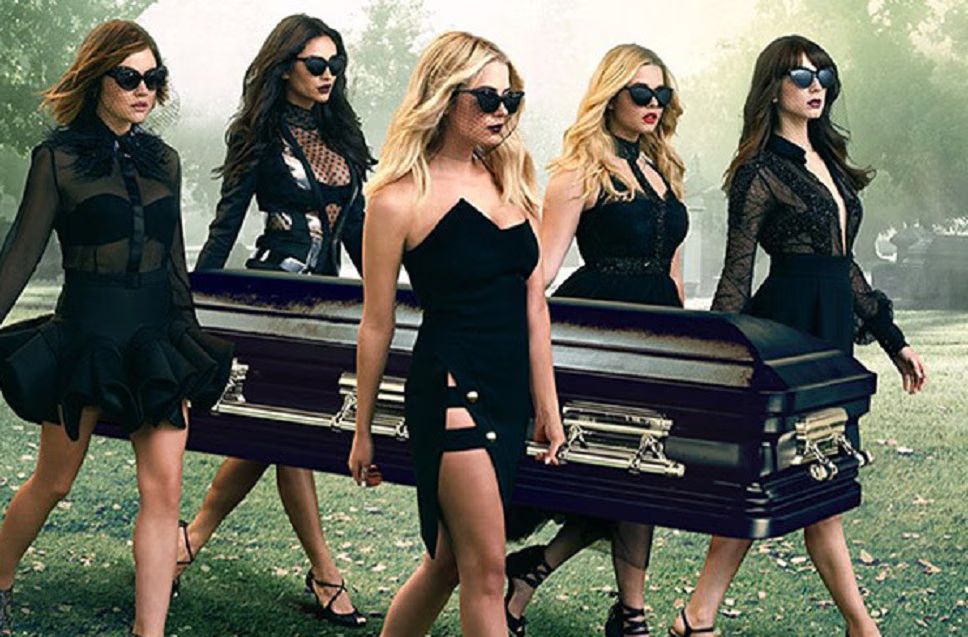'Pretty Little Liars' To End After Season 7, According to Creator Marlene King