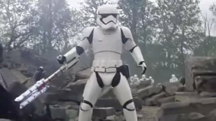 'Star Wars' Fans Demand Spinoff Movie For Badass Stormtrooper TR-8R