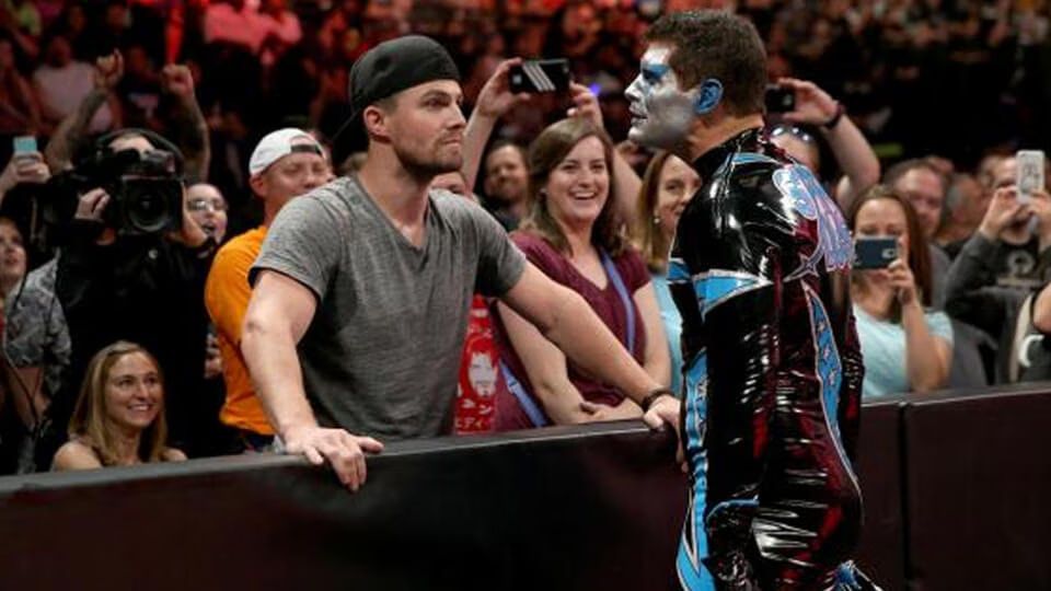 Stephen Amell vs. Stardust