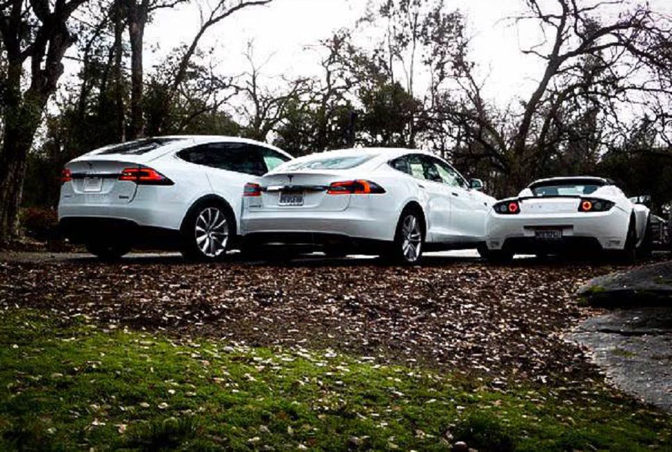 Tesla Begins Shipping 'Signature Series' Model X Cars to Consumers