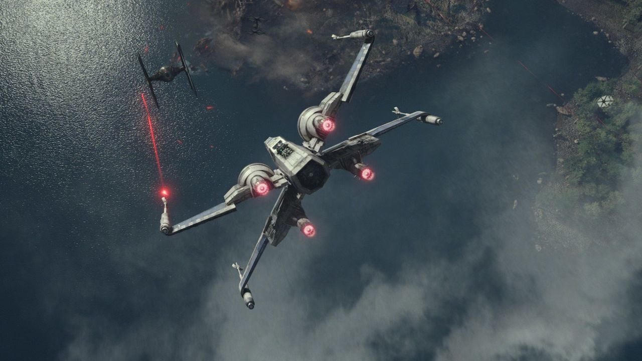 Box Office 'Star Wars The Force Awakens' Passes 'Titanic' to Become #2 All-Time Domestically