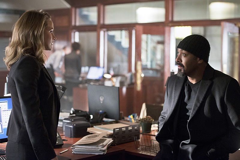 'The Flash' Review 'The Reverse-Flash Returns' Goes Back to the Future