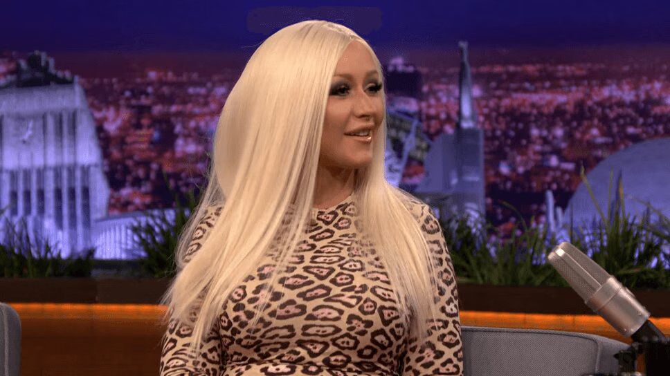 Christina Aguilera Addresses The Voice 'Girl Curse' on The Tonight Show (VIDEO)
