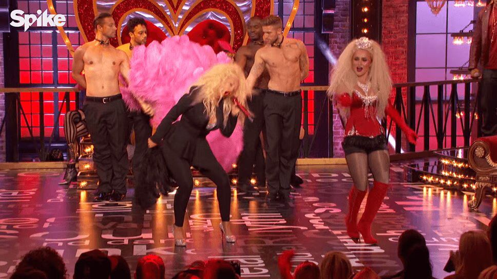 Hayden Panettiere and Christina Aguilera Perform 'Lady Marmalade' on Lip Sync Battle (VIDEO)