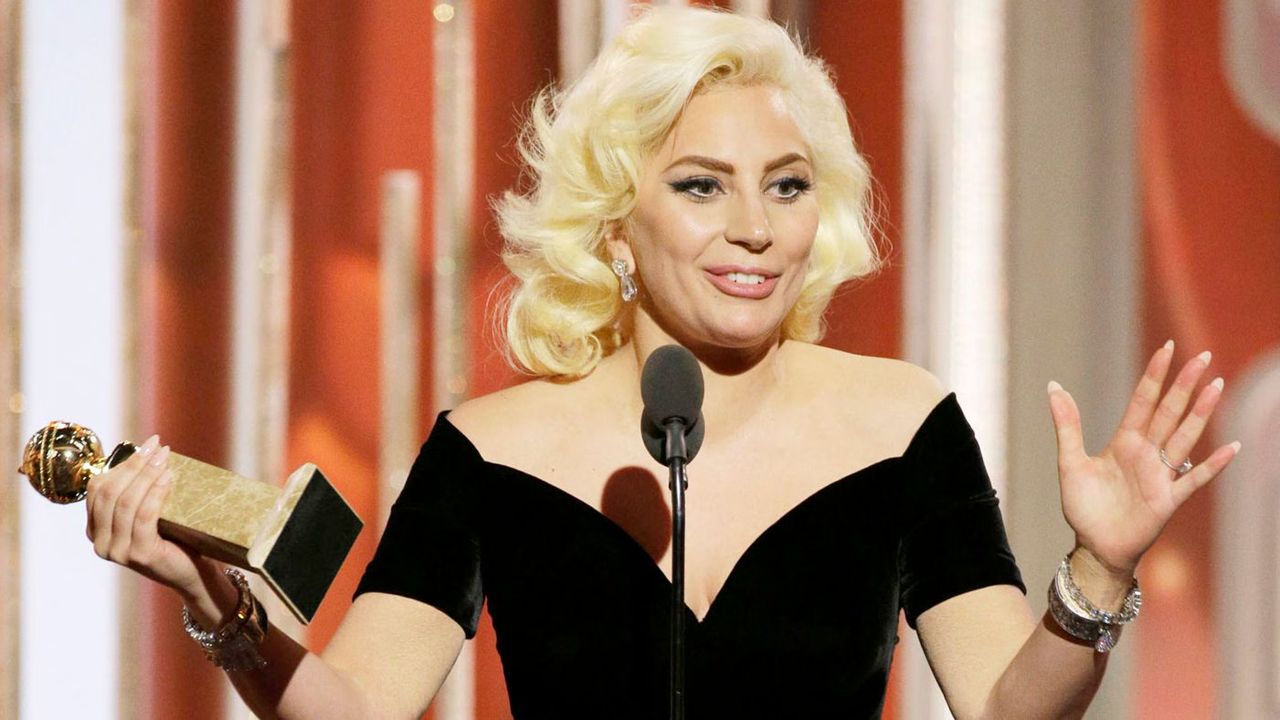 Lady Gaga To Pay Tribute to David Bowie at 2016 Grammys