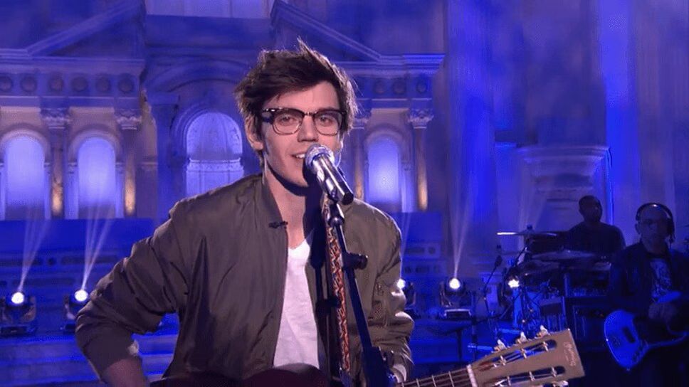 Mackenzie Bourg Impresses Judges With 'Say Something' On American Idol 2016 (VIDEO)