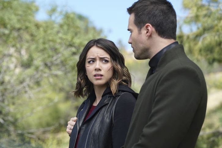 Marvel's Agents of S.H.I.E.L.D. - Recap and Review - Season 3 Episode 18 - The Singularity