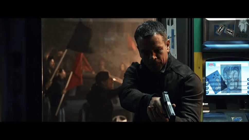 Matt Damon Is Back In 'Jason Bourne' Trailer Premiere (VIDEO)