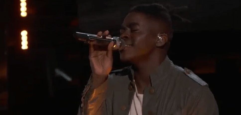 Paxton Ingram Delivers Showstopper With 'Break Every Chain' on The Voice 2016 (VIDEO)