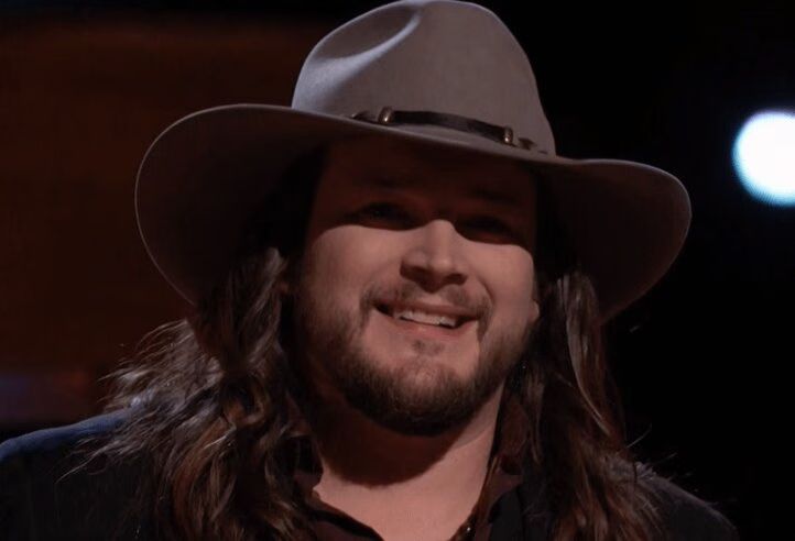 Adam Wakefield Dedicates 'I Got a Woman' to Girlfriend on The Voice 2016 (VIDEO)