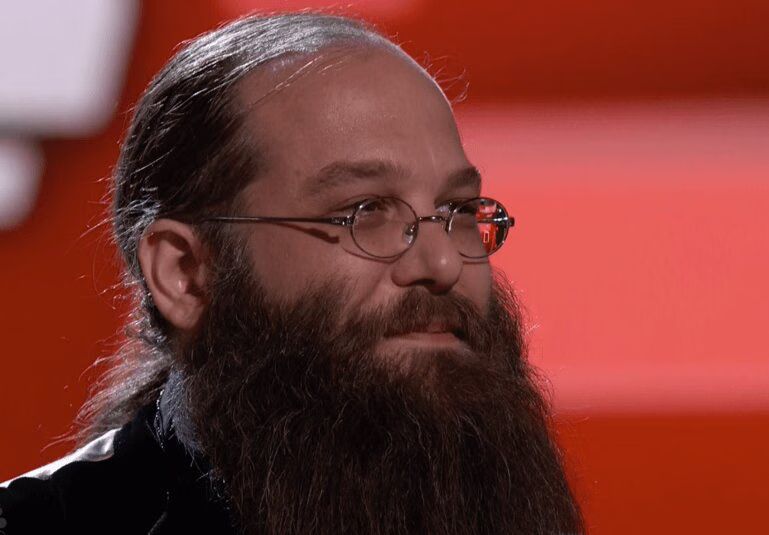 Laith Al-Saadi Delivers Personal Best With 'Morning Light' on The Voice 2016 (VIDEO)