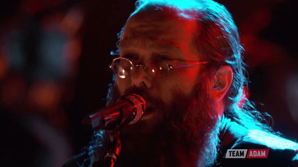 Laith Al-Saadi Sings 'The Thrill Is Gone' on The Voice 2016 (VIDEO)
