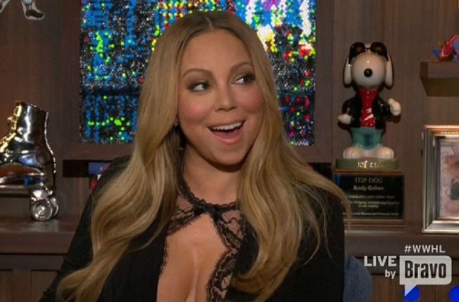 Mariah Carey Throws Fresh Shade at Nicki Minaj, Because Of Course (VIDEO)