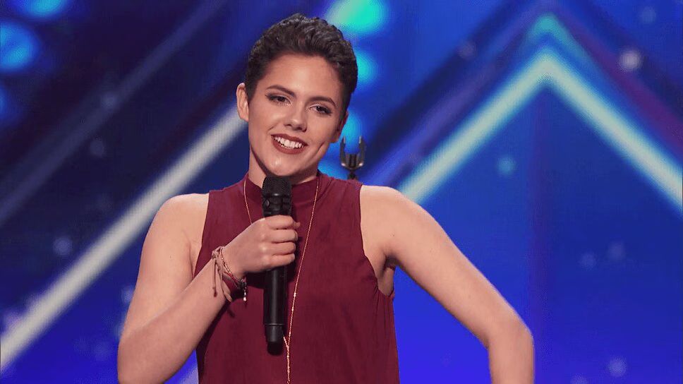 16-Year-Old Cancer Survivor Earns Golden Buzzer From Simon Cowell on America's Got Talent 2016 (VIDEO)