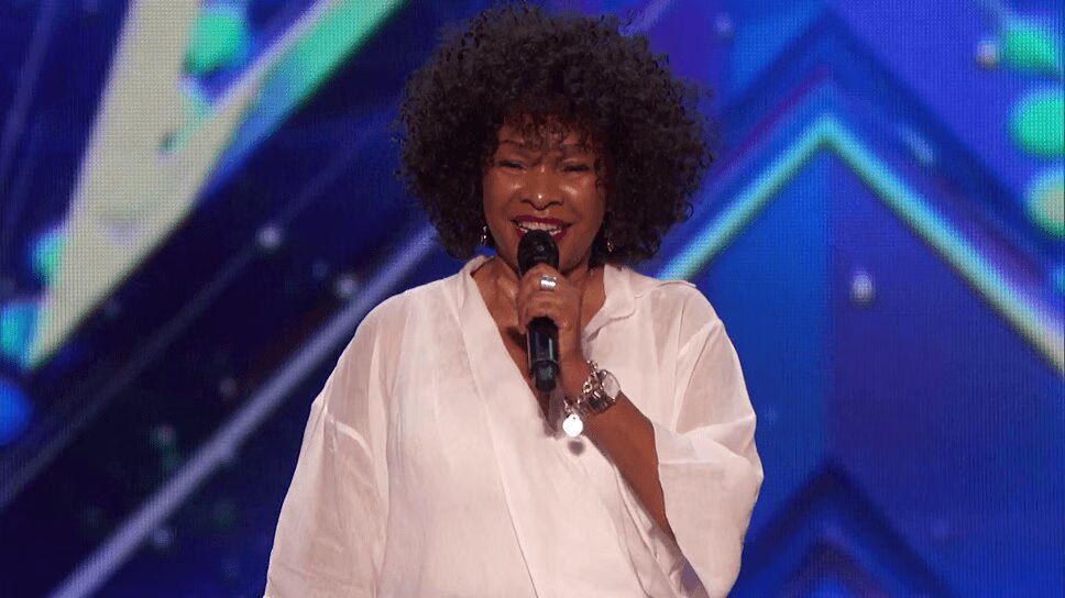 62-Year-Old Singer Proves Age Is Just a Number on America's Got Talent 2016 (VIDEO)
