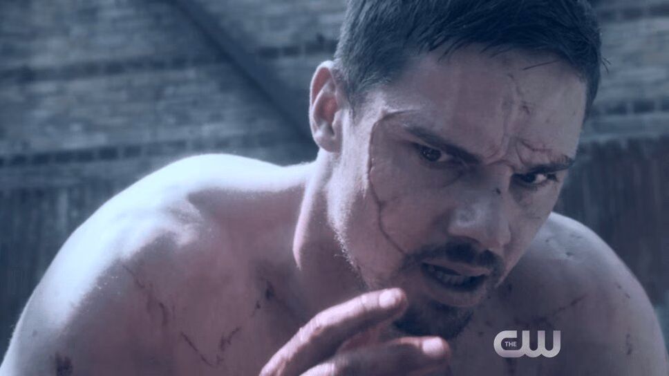 'Beauty and the Beast' Review 'It's a Wonderful Beast' Is Jay Ryan's Finest Hour