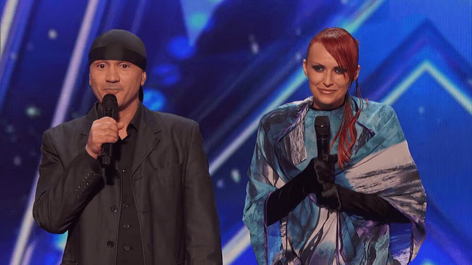 Incredible Quick-Change Magicians Stun on America's Got Talent 2016 (VIDEO)