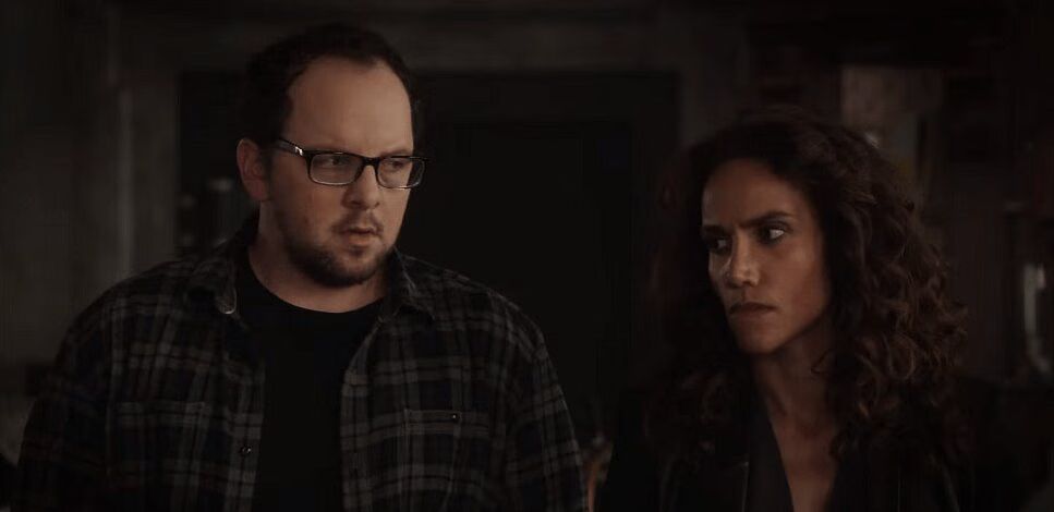 Beauty and the Beast - Season 4 Episode 11 - Meet the New Beast