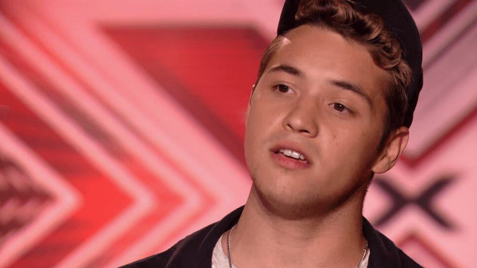 20-Year-Old Surprises Judges With Heartfelt Song on The X Factor UK 2016 (VIDEO)