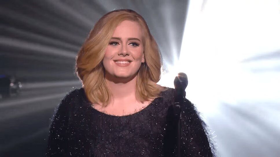 Adele Brings Adorable 4-Year-Old Onstage During Show (VIDEO)