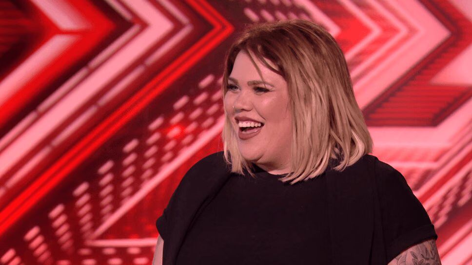 Pub Landlady Stuns Judges With Emotional Adele Song on The X Factor UK 2016 (VIDEO)