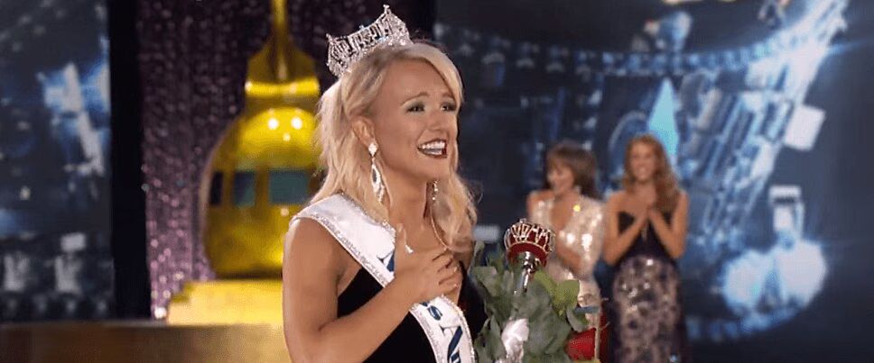Miss Arkansas Savvy Shields Wins Miss America 2017