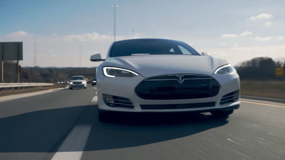 Sorry, Missouri, You Can't Buy a Tesla - All Direct Sales Banned