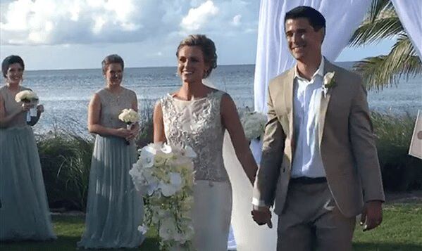 'The Bachelor' Star Ashley Salter Marries College Sweetheart (PHOTOS)
