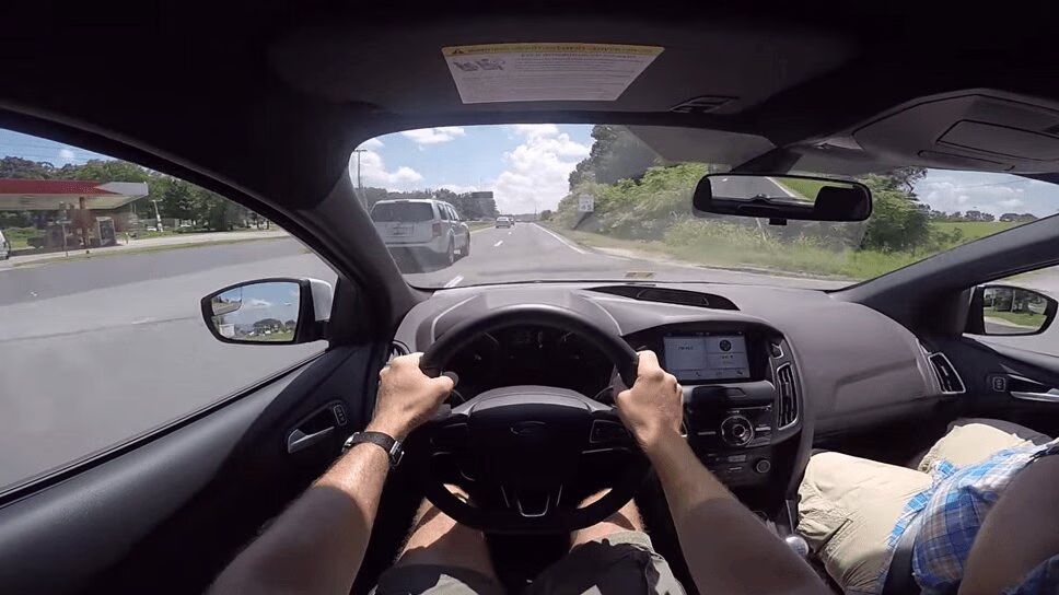 The Ford Focus RS Lives Up To The Hype - But Disappoints At The Same Time (VIDEO)