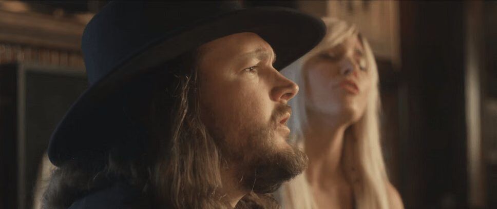 'The Voice' Star Adam Wakefield Releases 'When You're Sober' (VIDEO)