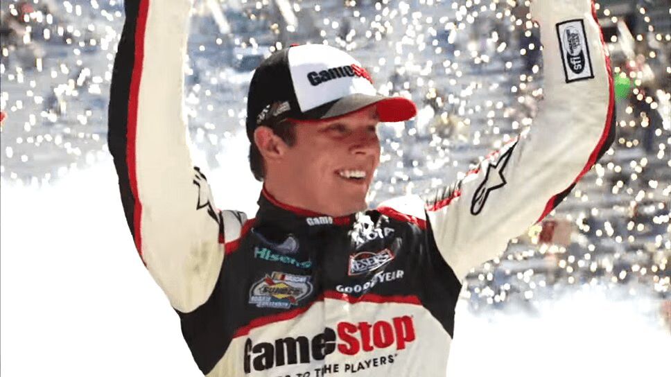 NASCAR To Limit Premier Series Drivers In Lower Series Races