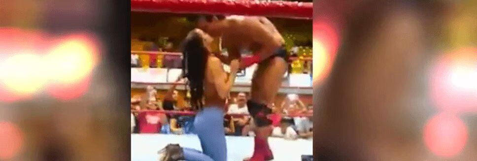 WWE Star Paige Proposes to Alberto Del Rio In Ring, Father Condemns Engagement