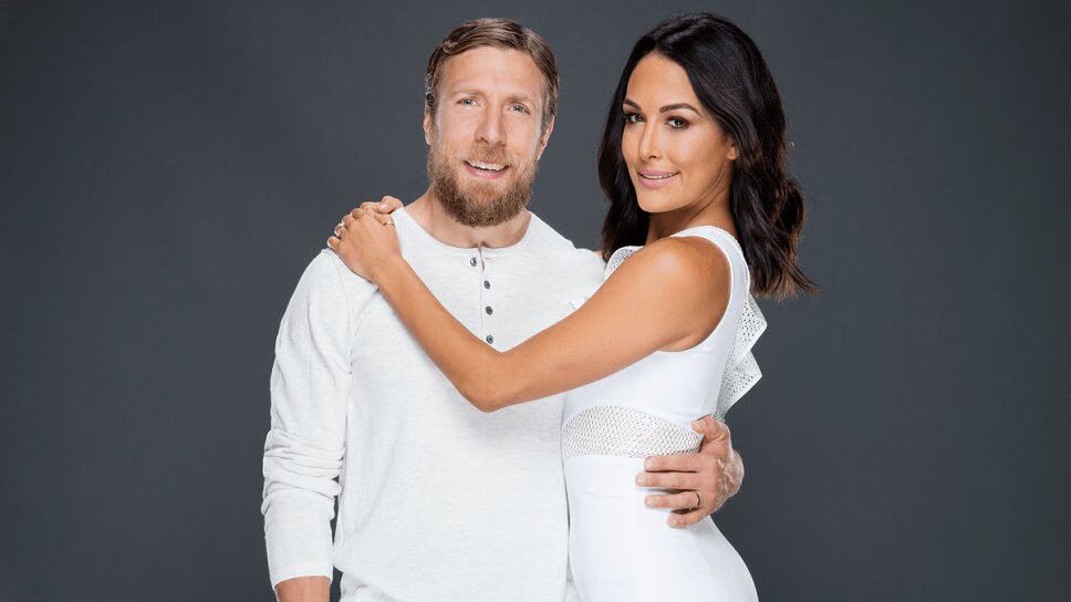 WWE Stars Daniel Bryan and Brie Bella Expecting First Child
