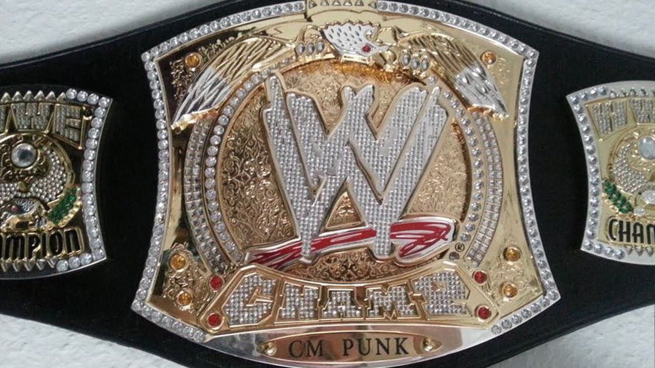 CM Punk Just Gave Away His Old WWE Title Belt For Christmas