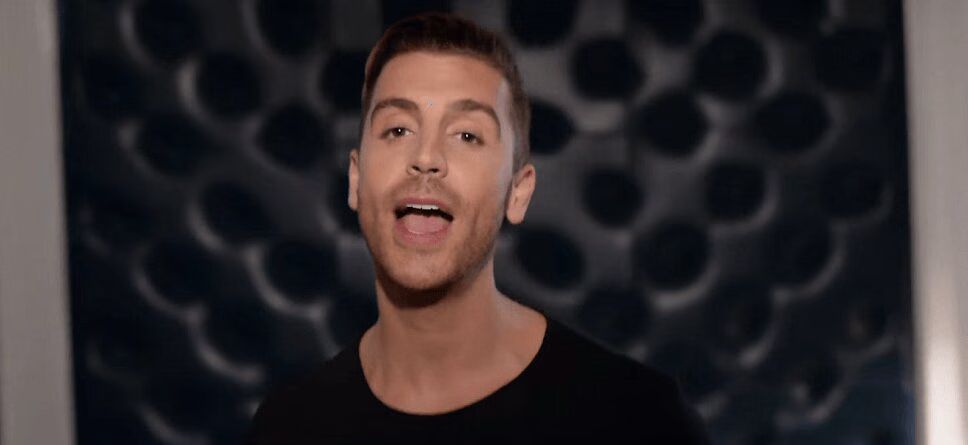 'American Idol' Winner Nick Fradiani Splits With Big Machine
