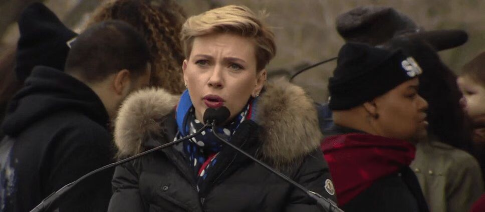 Scarlett Johansson Delivers Powerful Speech at Women's March (VIDEO)
