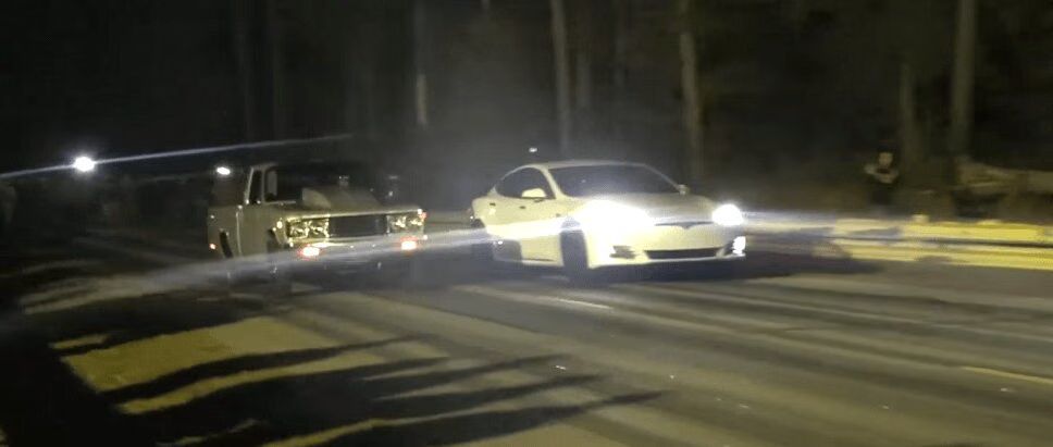 Tesla P100D Goes Drag Racing -- Winner Takes All! (VIDEO)