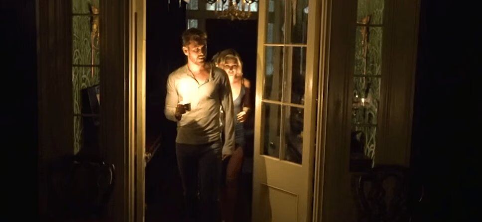 'The Bachelor' Goes On Haunted Group Date In Sneak Peek (VIDEO)